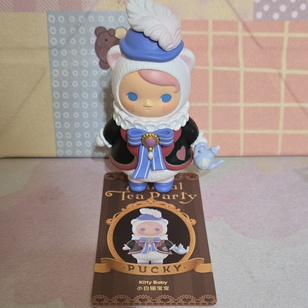 Pucky Kitty Baby Animal Tea Party Popmart
